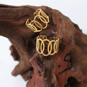 Infinity Loop Statement Ring